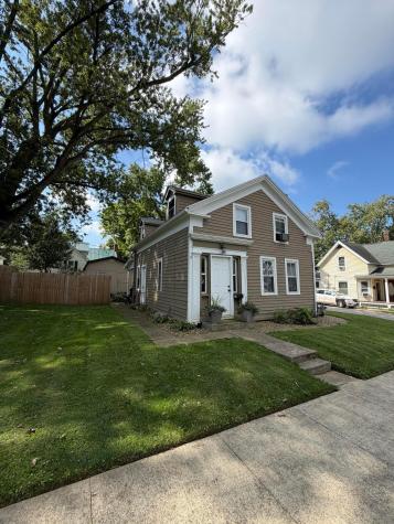 21 W College Street Fredericktown OH 43019