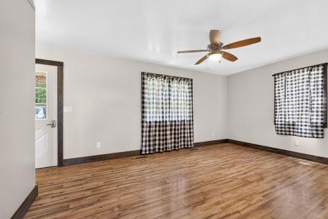 5650 Ohio 314 Fredericktown OH 43019