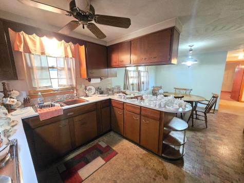 2041 State Route 598 Galion OH 44833
