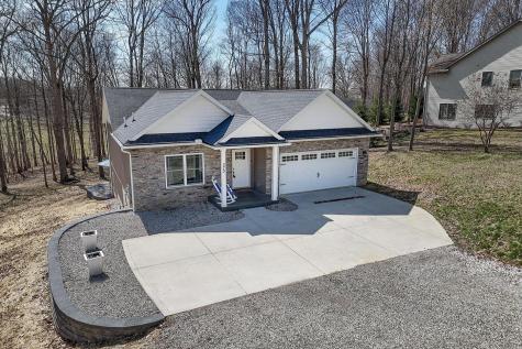 373 Ridgeland Circle Howard OH 43028