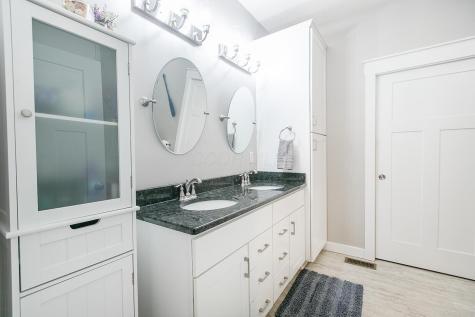 373 Ridgeland Circle Howard OH 43028