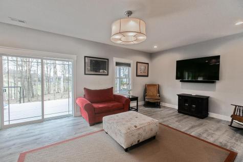 373 Ridgeland Circle Howard OH 43028