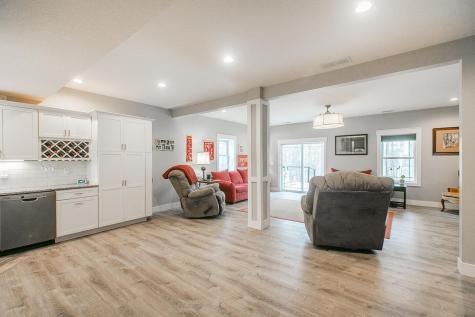 373 Ridgeland Circle Howard OH 43028