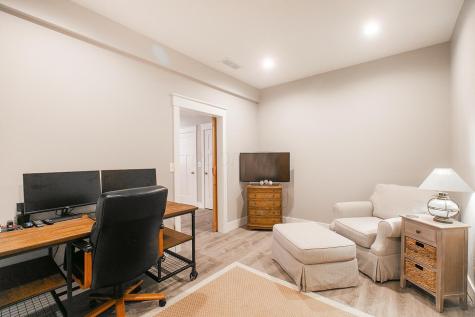 373 Ridgeland Circle Howard OH 43028