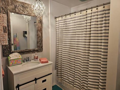 318 Crabapple Drive Howard OH 43028