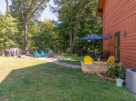 318 Crabapple Drive Howard OH 43028