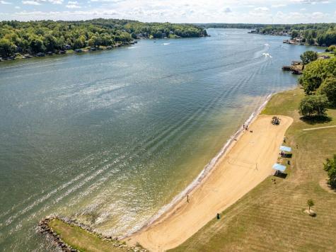 318 Crabapple Drive Howard OH 43028