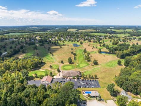 318 Crabapple Drive Howard OH 43028