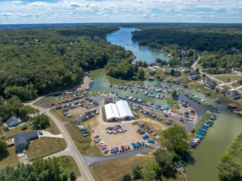 318 Crabapple Drive Howard OH 43028