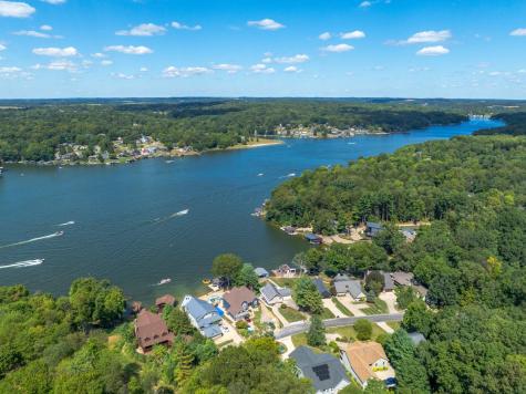 318 Crabapple Drive Howard OH 43028