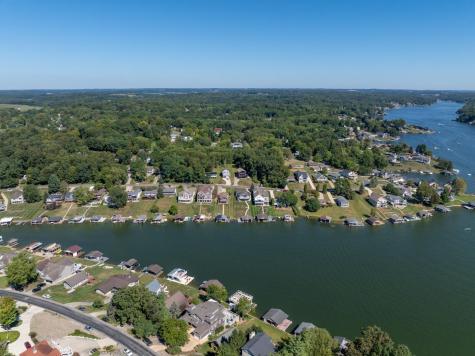 318 Crabapple Drive Howard OH 43028