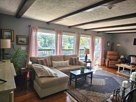 318 Crabapple Drive Howard OH 43028