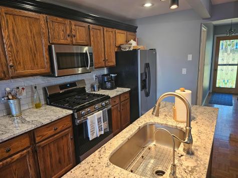 318 Crabapple Drive Howard OH 43028