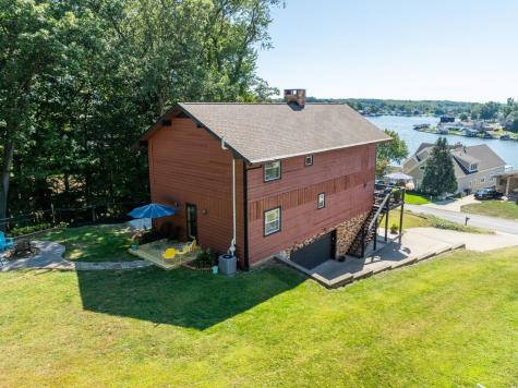 318 Crabapple Drive Howard OH 43028