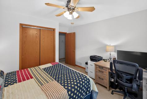 832 Highland Hills Drive Howard OH 43028