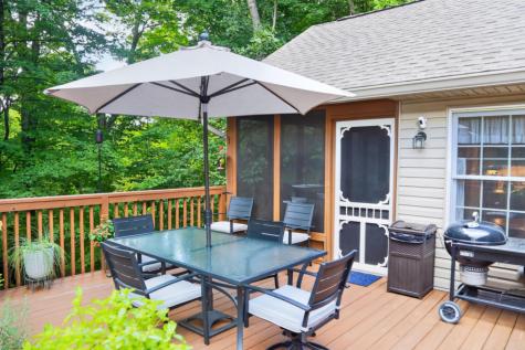 832 Highland Hills Drive Howard OH 43028