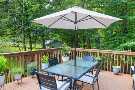 832 Highland Hills Drive Howard OH 43028