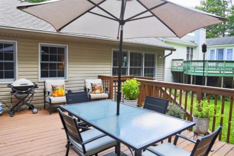 832 Highland Hills Drive Howard OH 43028