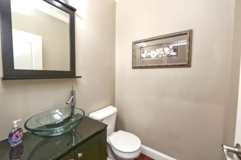 55 Wildwood Lane W Mount Vernon OH 43050