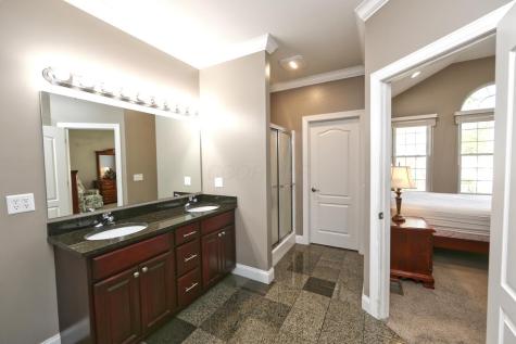 55 Wildwood Lane W Mount Vernon OH 43050