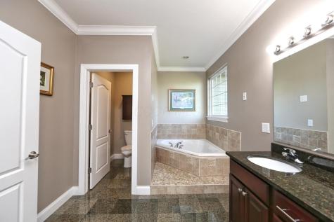 55 Wildwood Lane W Mount Vernon OH 43050