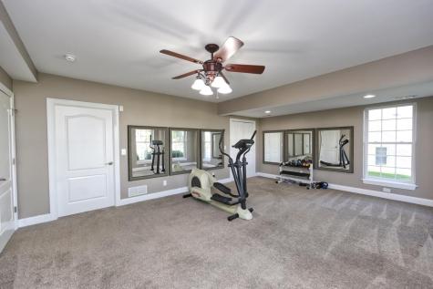 55 Wildwood Lane W Mount Vernon OH 43050