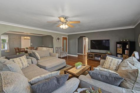 150 E Main Street Centerburg OH 43011