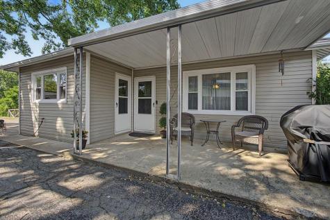 150 E Main Street Centerburg OH 43011