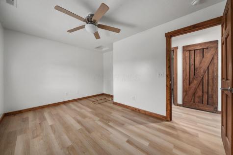 2621 Larimore Road Mount Vernon OH 43050