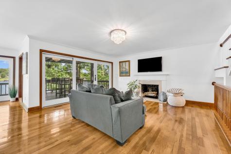 685 King Beach Drive Howard OH 43028