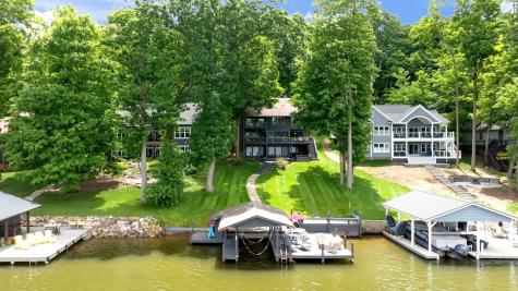 685 King Beach Drive Howard OH 43028