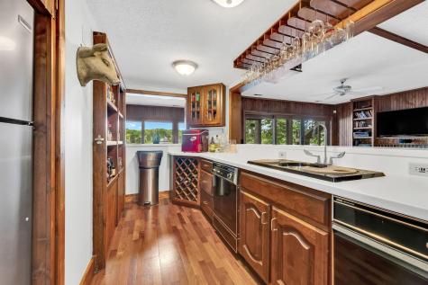 685 King Beach Drive Howard OH 43028