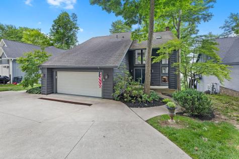 685 King Beach Drive Howard OH 43028