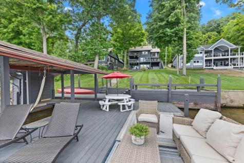 685 King Beach Drive Howard OH 43028