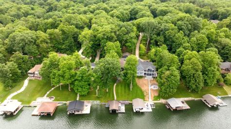685 King Beach Drive Howard OH 43028