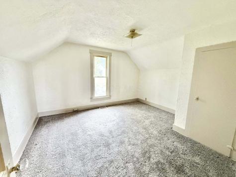 5 S Monroe Street Mount Vernon OH 43050