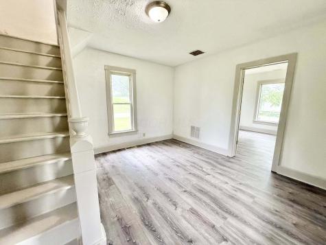 5 S Monroe Street Mount Vernon OH 43050