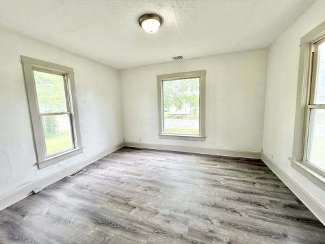 5 S Monroe Street Mount Vernon OH 43050