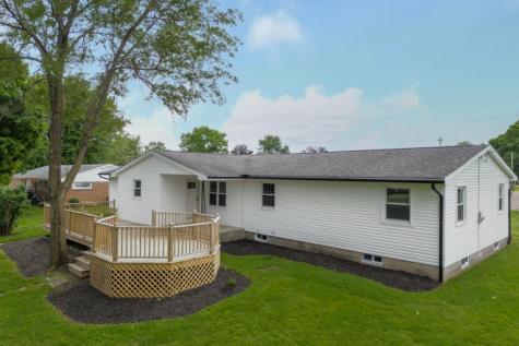 1 Freeway Avenue Fredericktown OH 43019