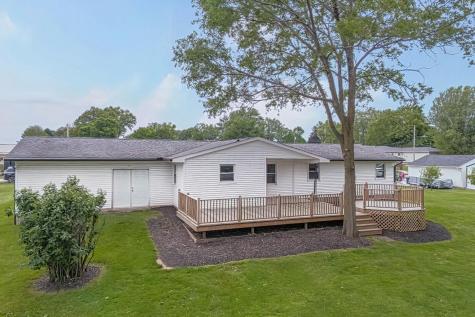 1 Freeway Avenue Fredericktown OH 43019