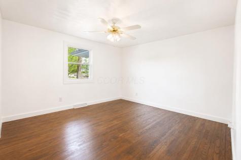1 Freeway Avenue Fredericktown OH 43019
