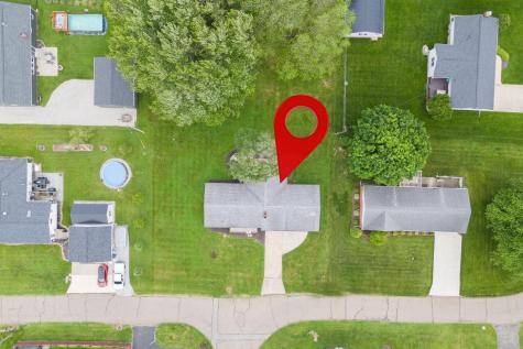 1 Freeway Avenue Fredericktown OH 43019