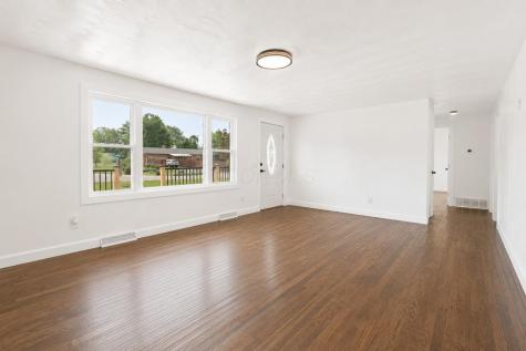 1 Freeway Avenue Fredericktown OH 43019