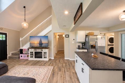 370 Valleyridge Drive Howard OH 43028