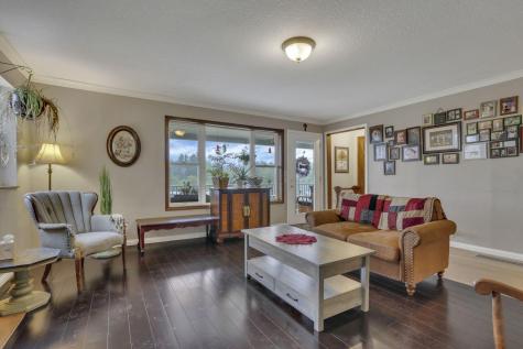 3610 Henpeck Road Utica OH 43080