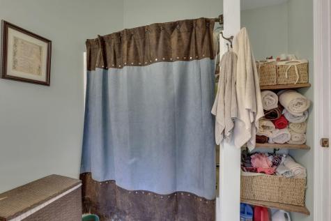 3610 Henpeck Road Utica OH 43080