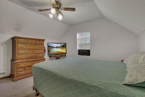 3610 Henpeck Road Utica OH 43080