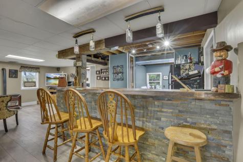 3610 Henpeck Road Utica OH 43080