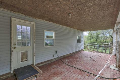 3610 Henpeck Road Utica OH 43080