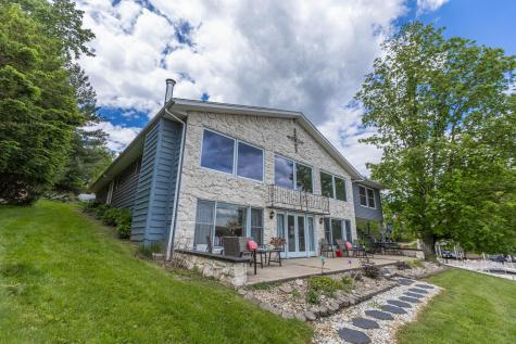 381 Northern Spy Circle Howard OH 43028